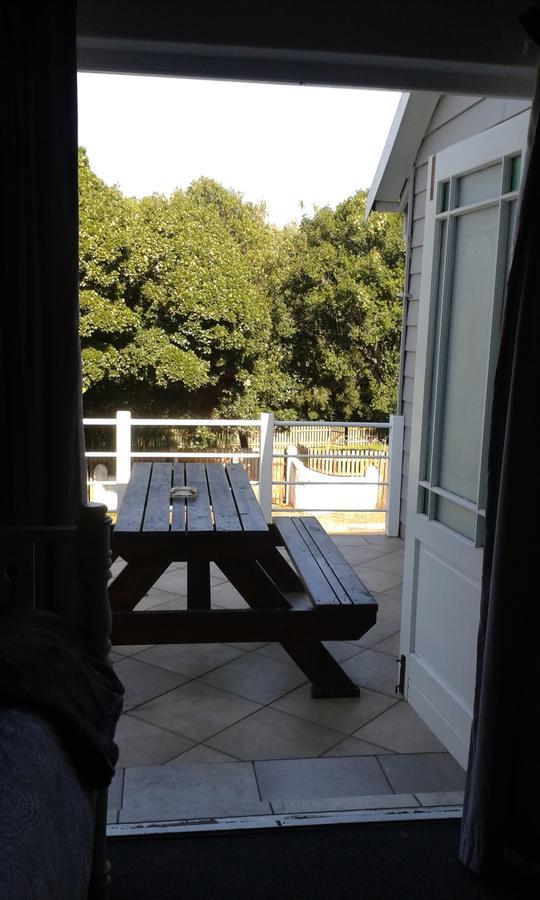 Knysna N2 Lodge Luaran gambar