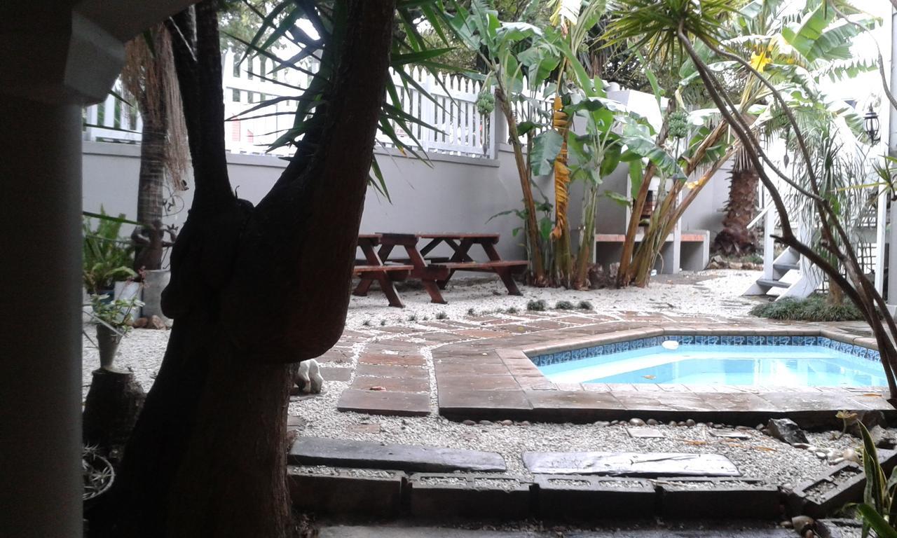 Knysna N2 Lodge Luaran gambar
