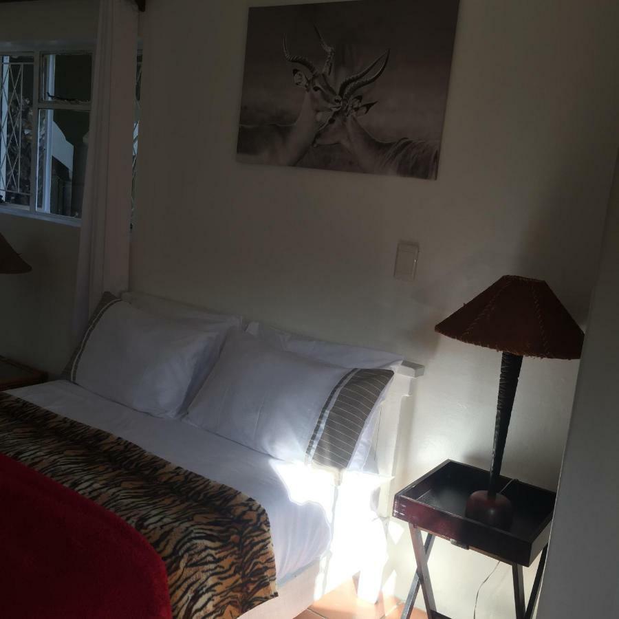 Knysna N2 Lodge Luaran gambar
